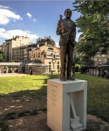 Sculpture de Rene Goscinny a Paris